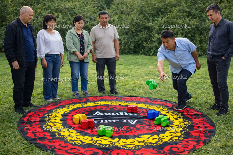 Аттракцион Гигантские  асыки