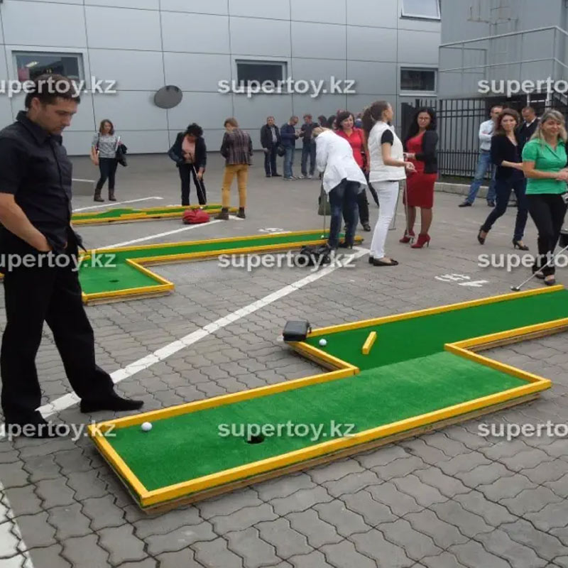 Мини гольф