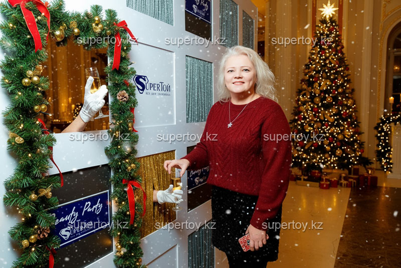 Стена поздравлений